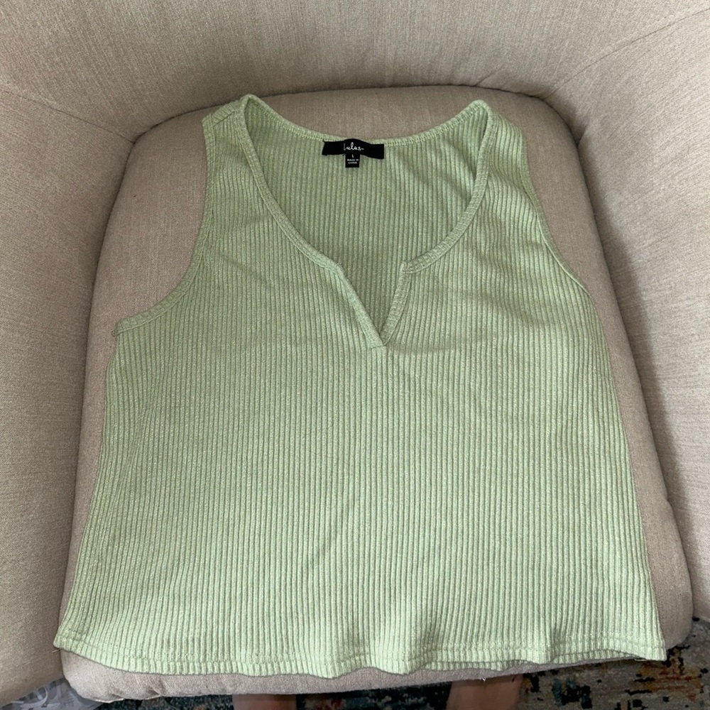 Lulu bright green crop tank